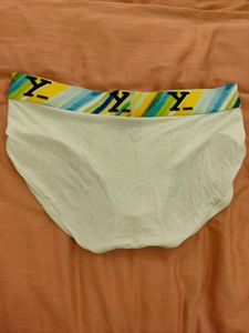 Asli Mard Ki Safed Chaddi (Underwear)