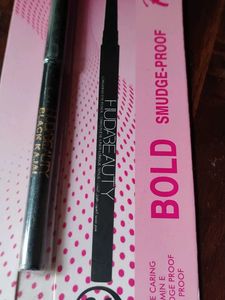 Huda Beauty Pop Kajal