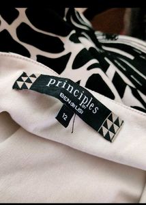 Black And White Printed Top