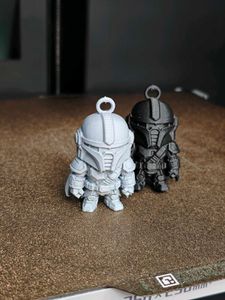 Mecha Mandalorian Keychain