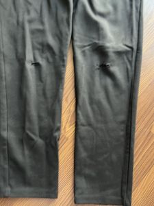 Ripped Black Zipper Jegging