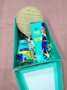 Plum Body Lovin Combo (Special For Diwali Gift)