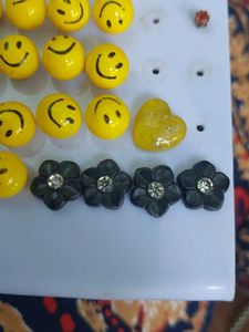 smiley  ☺️ earings