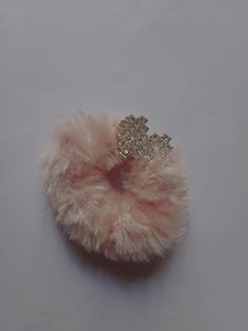 ◉ Cute Hair Accessories