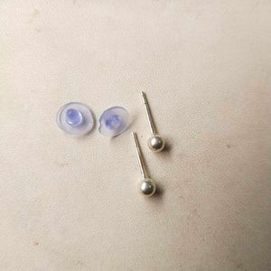925 Pure Silver 3mm  Ball Earings 1 Pair.