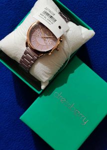 DressBerry Women Mauve Analogue Watch