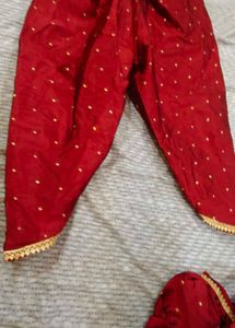 Red &amp; Gold Kurta Set