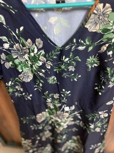 Flower Print Dress.. Totally Unused