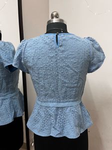 BLUE CLASSIC FLORAL TOP FOR WOMEN
