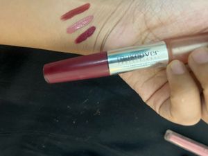 Makeup Items Ready To Be Dispatched