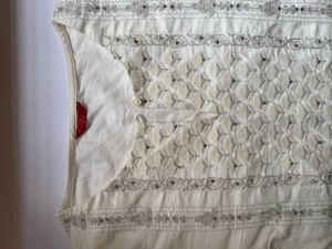 Embroidered Kurta