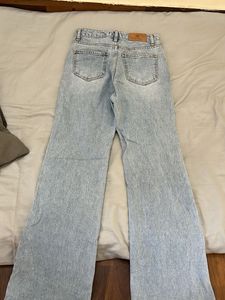 Light Wash boot cut Jeans
