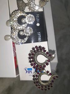 Earings