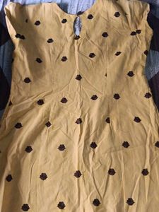 Embroidered Kurta Set
