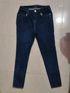 Women Vanheusen Skinny Jeans