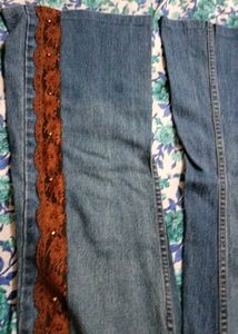 Lace Trim Flare Jeans
