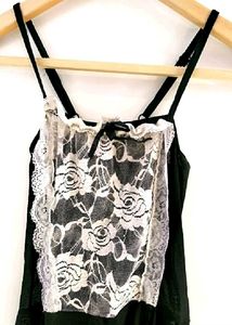 Beautiful Lace Detail Slip