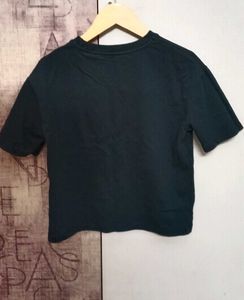 Baby tee by STUDIOFIT