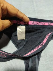 Calvin Klein Thong Size M