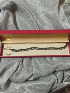 Elegant Stone necklace