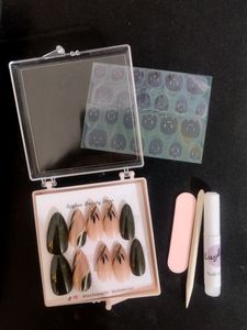 Laylaa Press On Nails