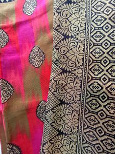 Pink &amp; Gold Print Saree