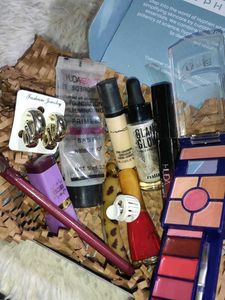 🎁Makeup Combo / Gift Hamper For Girls