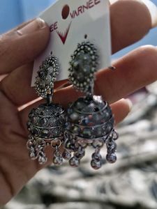 Silver Jhumkas