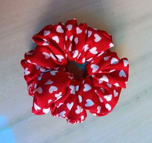 Offer 🥳🥳🥳 Beautiful Scrunchies❤️❤️