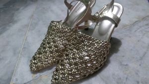 D&#39;shoe Lounge Gold 40👡