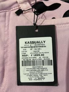 Kassually Pink Animal Print Shorts brand new