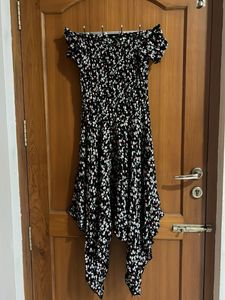 Knee Length Skirt