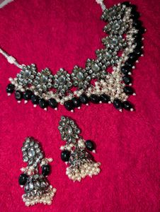 Necklace Earrings Set Black