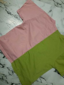 Front Knot Crop Tshirt