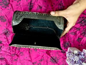 Jodhpuri Trending Clutch