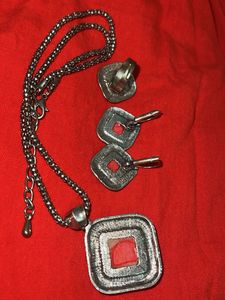Vintage Design Red Stone Jewelry Set
