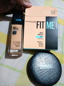 Maybelline New York Foundation With Compact 128