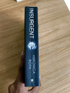 Insurgent By Veronica Roth