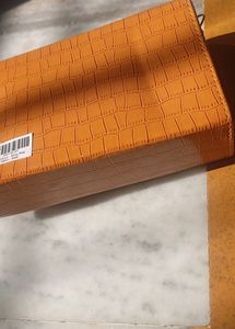 Sling Bag - MUSTARD