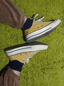 CHUCK TAYLOR CONVERSE