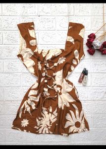 Pinteresty Floral Short Kurti