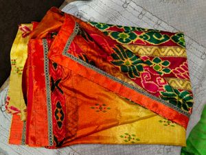 Elegant Ethnic Saree With Blouse
