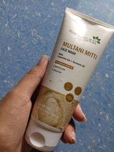 7 Days Natural Face Wash