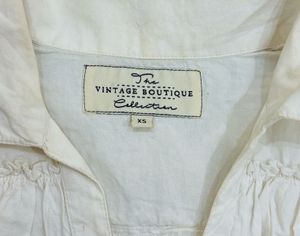 vintage white collared top