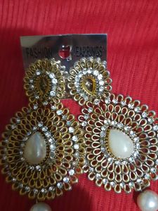 Elegant Pearl Drop Earrings