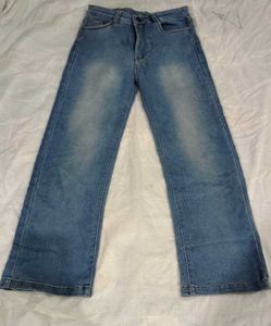 Light Wash Jeans