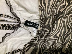 H&amp;M crop top