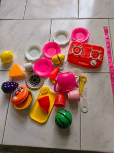 Toy Kitchen Set
