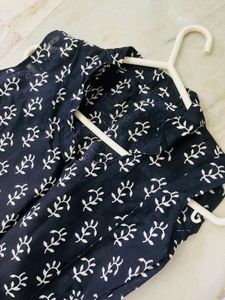 Sleeveless Printed Tunic