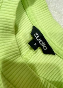 zudio tank top and shorts